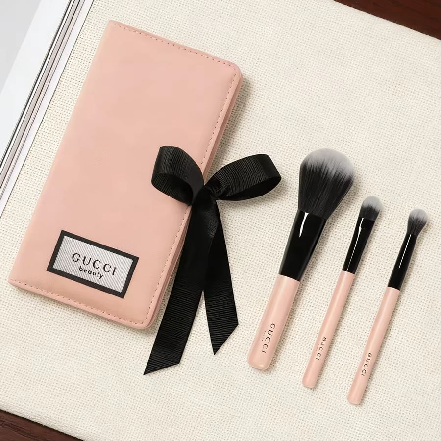 Luxury Skincare Set - Set Kuas Makeup GUCCI, Kuas Blush